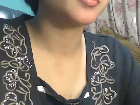 Snapshot of NancyRuvi chatting on January 21, 2025, 3:32 pm NancyRuvi online show from January 21, 2025, 3:32 pm