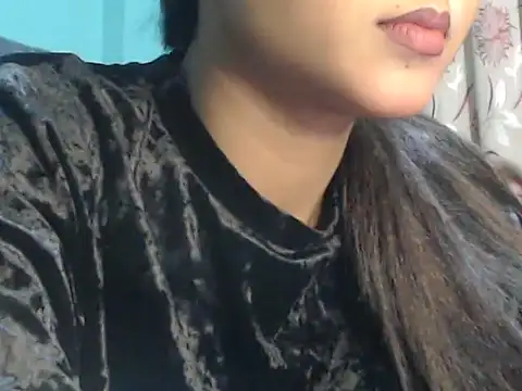 Snapshot of NancyRuvi chatting on March 6, 2025, 3:35 pm NancyRuvi online show from March 6, 2025, 3:35 pm