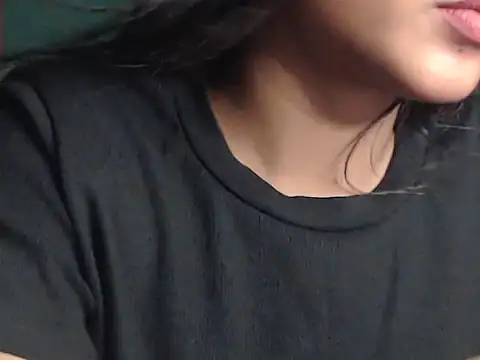 Snapshot of NancyRuvi chatting on March 14, 2025, 5:57 pm NancyRuvi online show from March 14, 2025, 5:57 pm