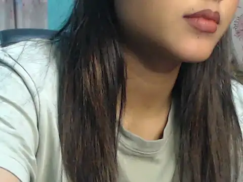 Snapshot of NancyRuvi chatting on February 15, 2025, 3:17 pm NancyRuvi online show from February 15, 2025, 3:17 pm