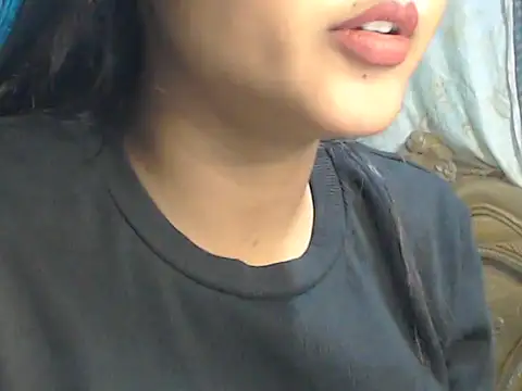 Snapshot of NancyRuvi chatting on December 17, 2024, 3:27 pm NancyRuvi online show from December 17, 2024, 3:27 pm