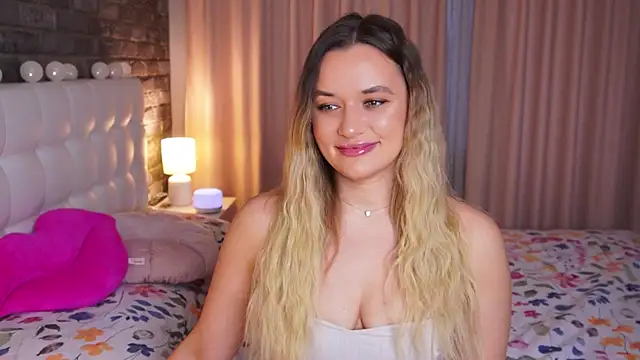 Snapshot of starrydoll chatting on March 15, 2025, 2:34 pm starrydoll online show from March 15, 2025, 2:34 pm