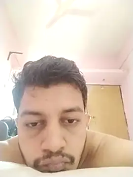 dzboy1994 online show from November 30, 2025, 4:02 am