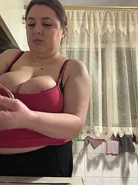 Snapshot of Sara_Slow chatting on March 11, 2025, 4:40 pm Sara Slow online show from March 11, 2025, 4:40 pm