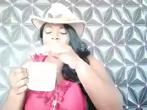 Snapshot of IndianDelia chatting on March 4, 2026, 4:42 am IndianDelia online show from March 4, 2026, 4:42 am