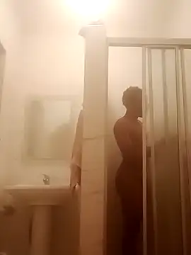 Lilsavvy online show from November 16, 2025, 5:06 pm