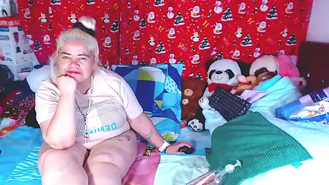 estrellita fugaz16x online show from March 19, 2026, 4:45 am