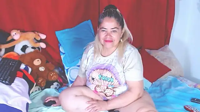 estrellita fugaz16x online show from October 21, 2025, 11:59 pm