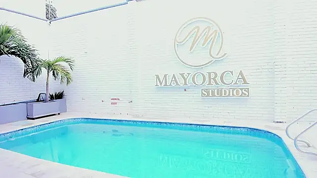 Snapshot of Maddysex_ chatting on November 8, 2025, 11:36 am Maddysex online show from November 8, 2025, 11:36 am