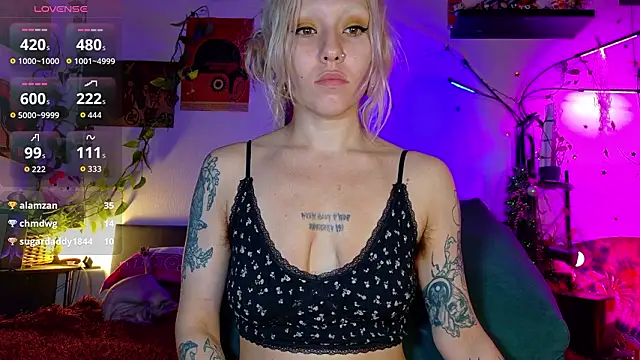 olivecum online show from March 25, 2026, 2:16 pm