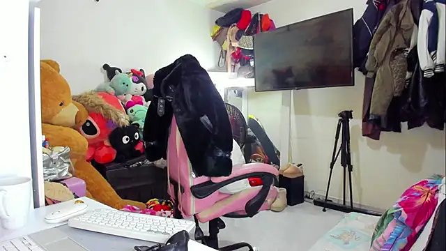 Lawrncesofiets online show from February 14, 2026, 3:56 pm