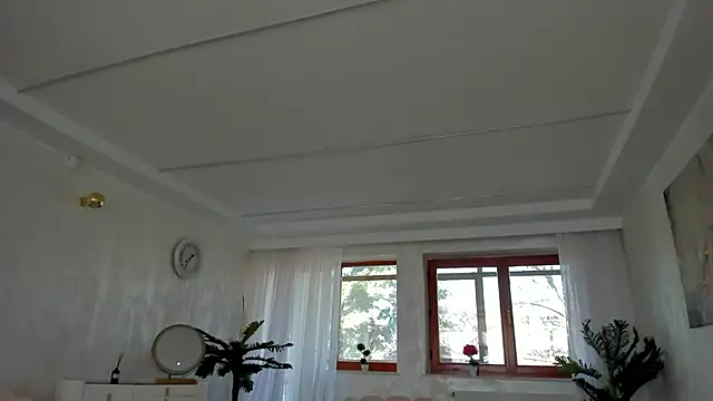 Snapshot of TiffanyHouston_ chatting on March 21, 2025, 8:06 am TiffanyHouston online show from March 21, 2025, 8:06 am