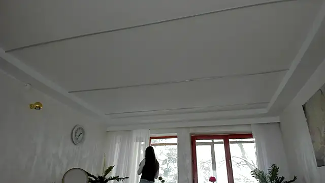 Snapshot of TiffanyHouston_ chatting on February 17, 2025, 6:42 am TiffanyHouston online show from February 17, 2025, 6:42 am