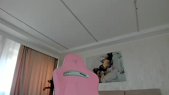 Snapshot of TiffanyHouston_ chatting on March 7, 2025, 1:07 pm TiffanyHouston online show from March 7, 2025, 1:07 pm