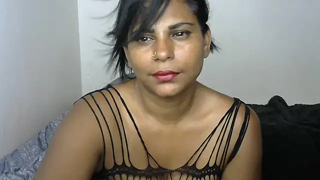 Snapshot of sunshinelady_ chatting on March 22, 2025, 6:03 pm sunshinelady  online show from March 22, 2025, 6:03 pm