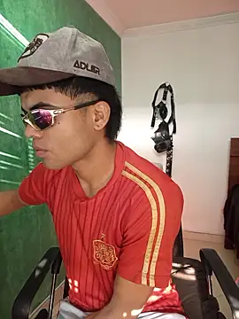 pinedasex777 online show from November 21, 2025, 12:04 pm