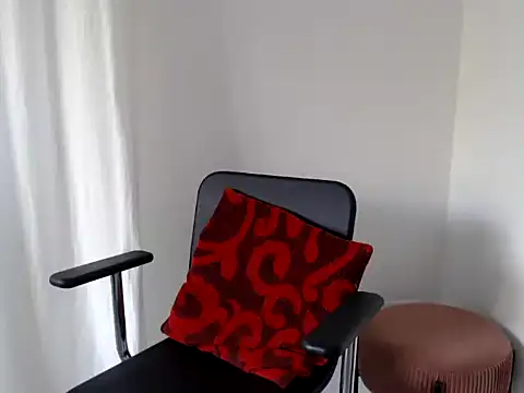 Snapshot of LadyJoanX chatting on September 14, 2025, 4:07 pm LadyJoanX online show from September 14, 2025, 4:07 pm