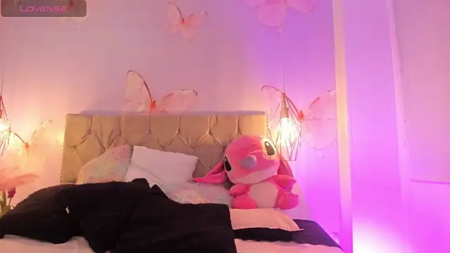 Vivi prinncess online show from March 28, 2026, 9:16 pm