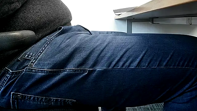 Snapshot of 69bezfleku chatting on November 20, 2025, 7:42 am 69bezfleku online show from November 20, 2025, 7:42 am