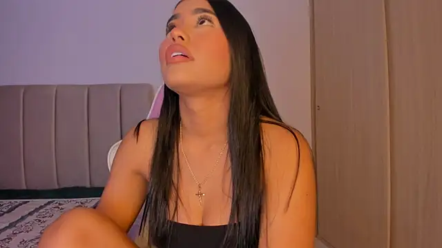 isa bunny online show from November 19, 2025, 2:55 am