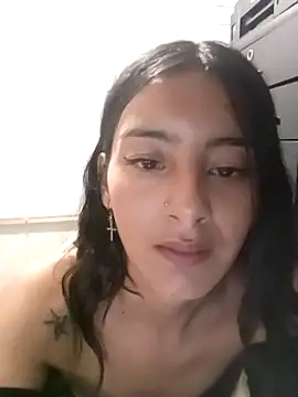 Snapshot of skinny_Yizz chatting on February 5, 2026, 7:48 am skinny Yizz online show from February 5, 2026, 7:48 am