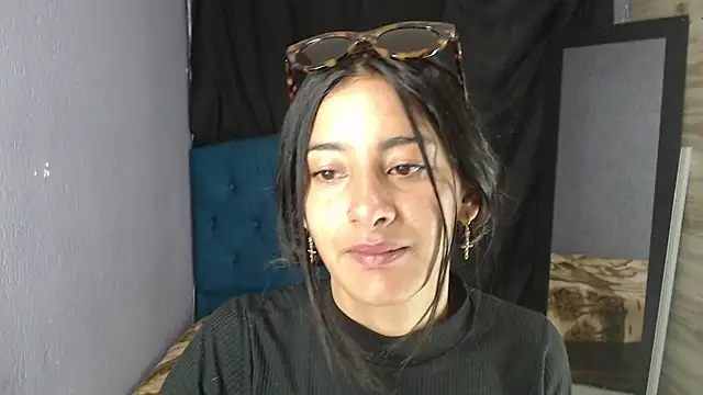 Snapshot of skinny_Yizz chatting on December 2, 2025, 12:29 pm skinny Yizz online show from December 2, 2025, 12:29 pm