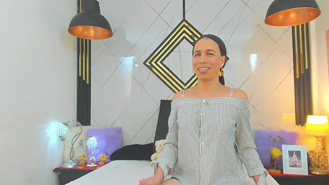 Snapshot of Leisygirl chatting on March 7, 2025, 3:29 am Leisygirl online show from March 7, 2025, 3:29 am