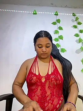 Snapshot of shayna_all chatting on February 13, 2026, 6:41 pm shayna all online show from February 13, 2026, 6:41 pm