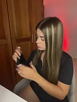 Miss valeriaa online show from March 27, 2026, 11:05 pm