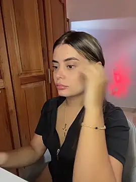 Miss valeriaa online show from April 12, 2026, 4:10 pm