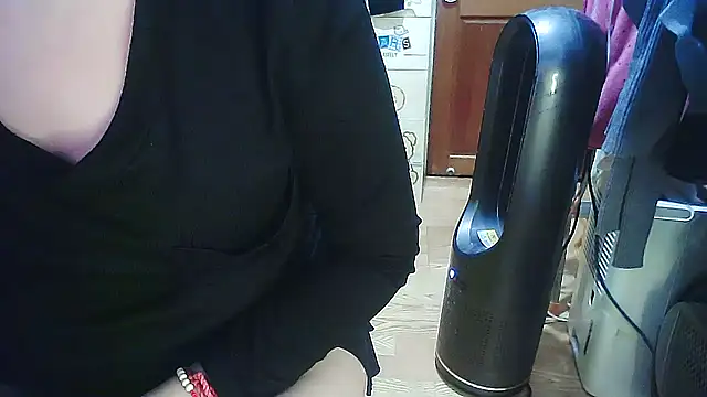 Snapshot of cindy01113520 chatting on February 23, 2026, 7:36 pm cindy01113520 online show from February 23, 2026, 7:36 pm