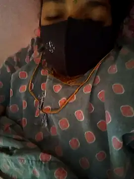 teddy-143 online show from April 21, 2026, 1:07 am