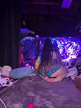 BlaizeyBBy online show from June 17, 2026, 4:01 am