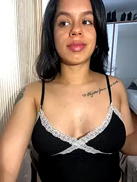 Snapshot of xlovelygirlx chatting on September 13, 2025, 6:19 pm xlovelygirlx online show from September 13, 2025, 6:19 pm
