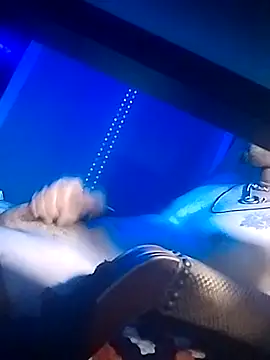 Snapshot of ChronikRB1220 chatting on November 5, 2025, 12:03 am ChronikRB1220 online show from November 5, 2025, 12:03 am