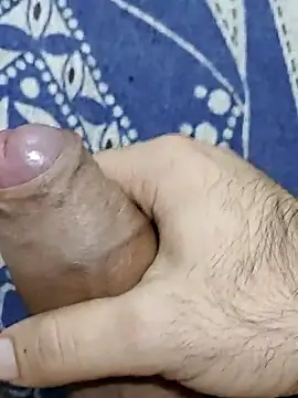 rockkyy9 online show from November 15, 2025, 8:24 pm