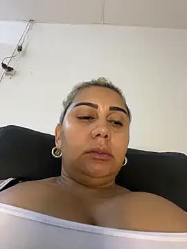 maymercy online show from December 1, 2025, 4:41 pm