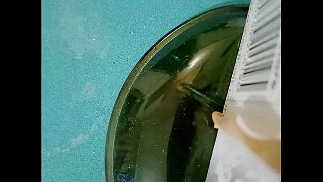 Snapshot of hairyuncut00 chatting on March 23, 2025, 6:16 am hairyuncut00 online show from March 23, 2025, 6:16 am