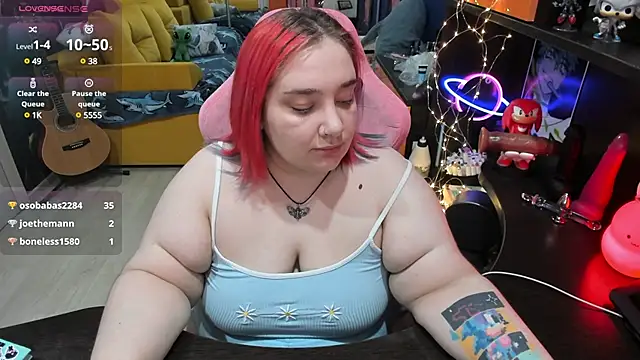 Snapshot of Softie_Sofy chatting on March 13, 2025, 7:42 am Softie Sofy online show from March 13, 2025, 7:42 am