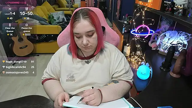 Snapshot of Softie_Sofy chatting on March 19, 2025, 10:44 am Softie Sofy online show from March 19, 2025, 10:44 am