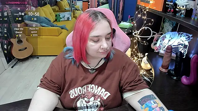 Snapshot of Softie_Sofy chatting on March 18, 2025, 11:11 am Softie Sofy online show from March 18, 2025, 11:11 am