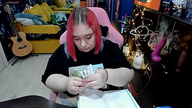 Snapshot of Softie_Sofy chatting on March 20, 2025, 9:15 am Softie Sofy online show from March 20, 2025, 9:15 am