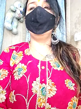 cute-tanvi online show from March 12, 2026, 1:44 am