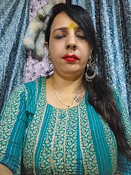 Snapshot of cute-tanvi chatting on May 26, 2026, 1:42 pm cute-tanvi online show from May 26, 2026, 1:42 pm