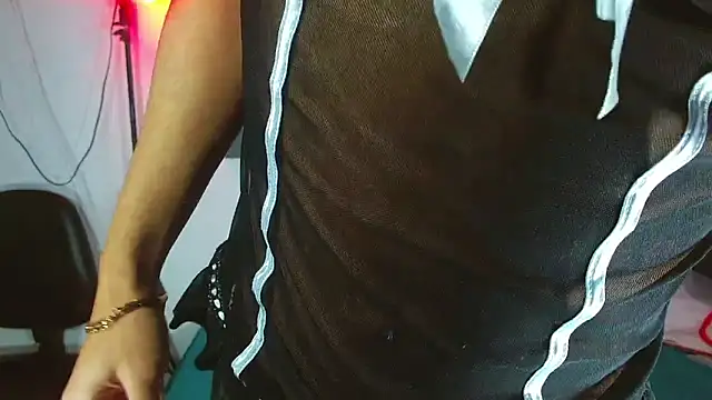 Kenisha Sweet online show from November 10, 2025, 9:42 pm