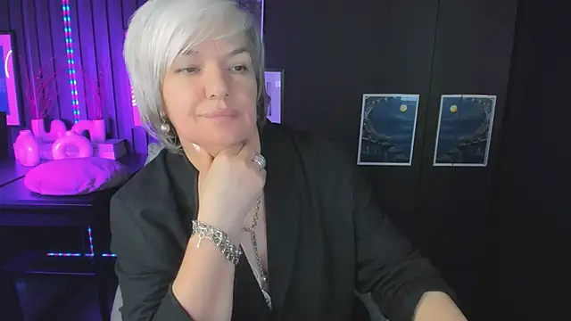 Snapshot of CarmenSoft chatting on June 29, 2026, 8:54 am CarmenSoft online show from June 29, 2026, 8:54 am