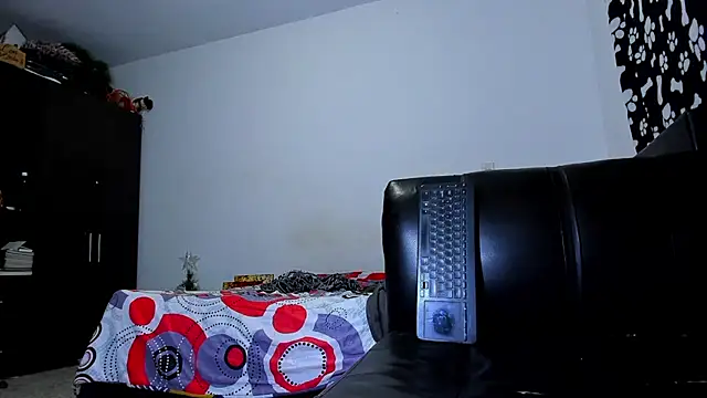 Snapshot of ares_sexxx chatting on November 27, 2025, 10:10 pm ares sexxx online show from November 27, 2025, 10:10 pm