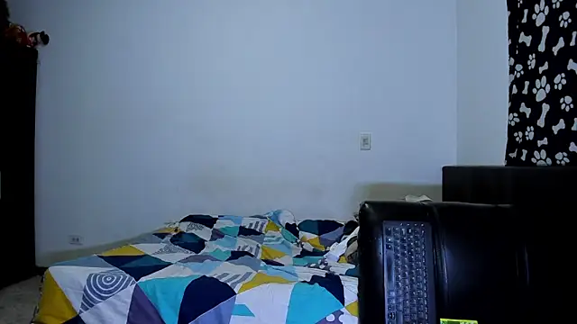 Snapshot of ares_sexxx chatting on November 12, 2025, 2:26 am ares sexxx online show from November 12, 2025, 2:26 am