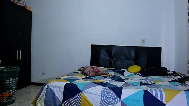 ares sexxx online show from February 9, 2026, 3:10 pm