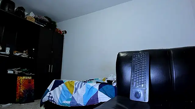 Snapshot of ares_sexxx chatting on November 10, 2025, 12:59 am ares sexxx online show from November 10, 2025, 12:59 am